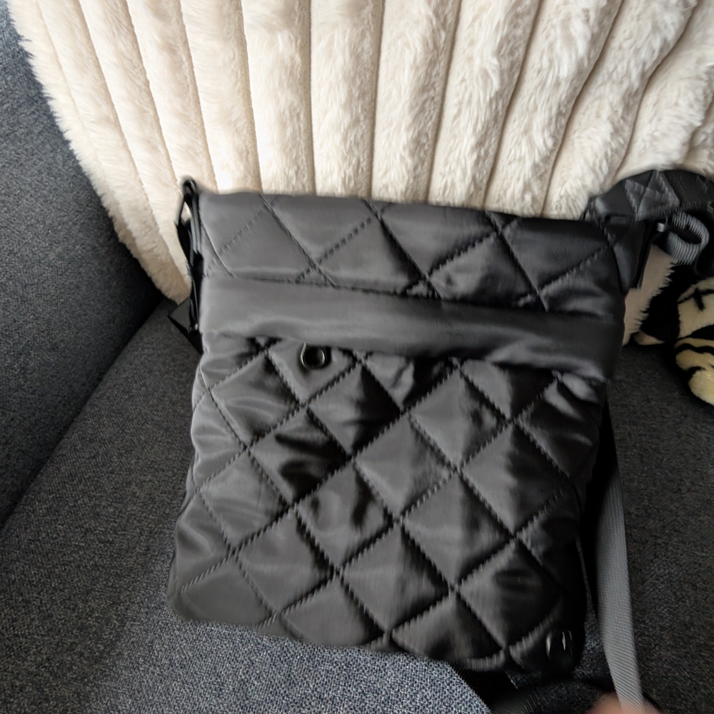 Danskin Black Quilted Bag